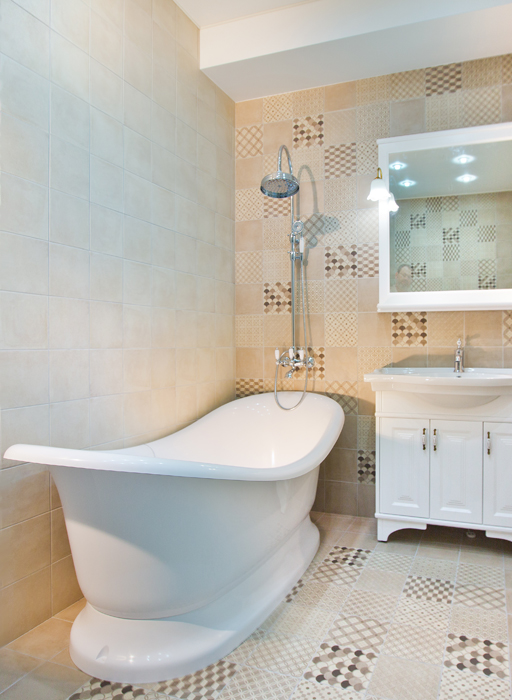 Интерьерная фотография ванной комнаты, фотосъемка интерьера в частного дома